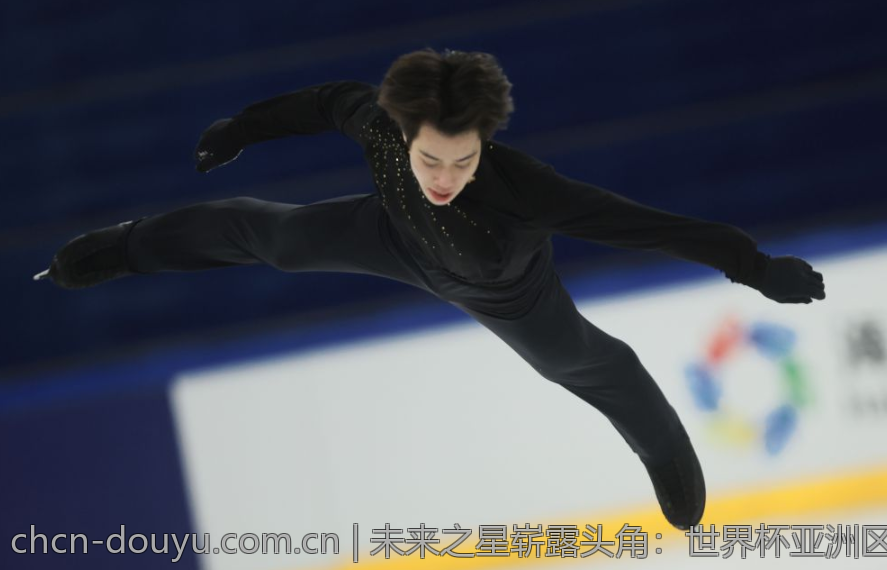 未来之星崭露头角：世界杯亚洲区预选赛十八强聚焦